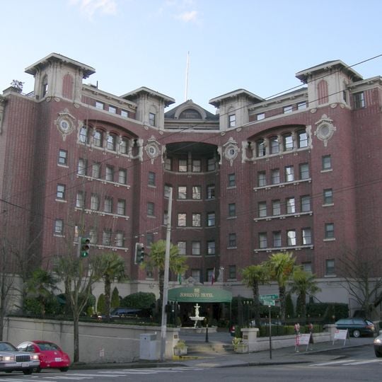 Sorrento Hotel