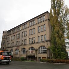 Wilhelm-Raabe-Straße 04