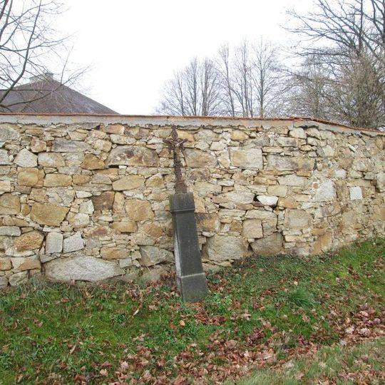 Kříž v Těšovicích u zatáčky