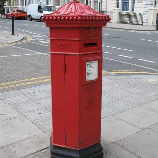 Pillar Box On North East Corner With Oxford Gardens