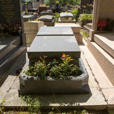 Grave of Canetti