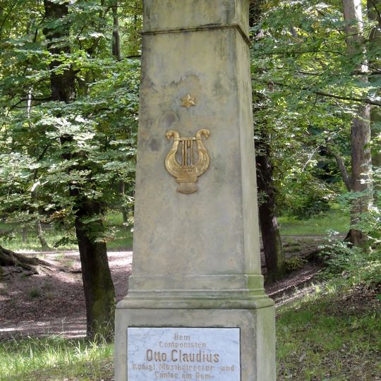 Otto-Claudius-Denkmal