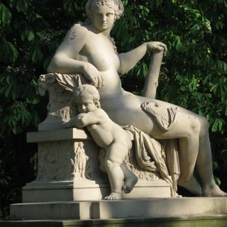 Statue of Megara, Blüherpark