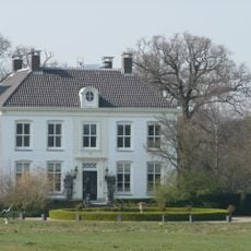 Ipenrode: hoofdgebouw