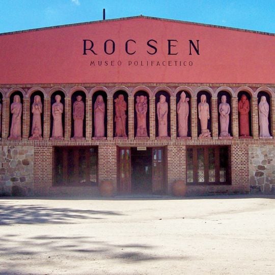 Rocsen Multifaceted Museum