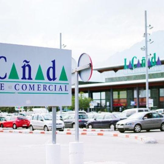 La Cañada Shopping