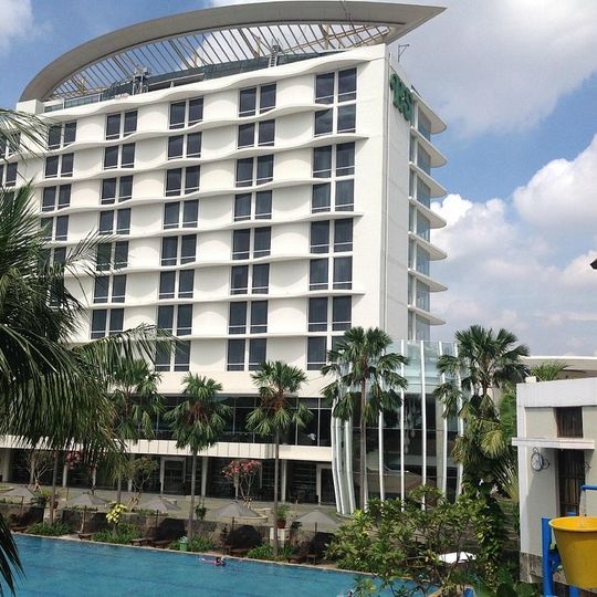 Hotel Santika Premiere Kota Harapan Indah Bekasi