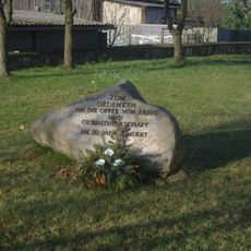 Gedenkstein an die Opfer von Krieg und Gewaltherrschaft in Kroppen