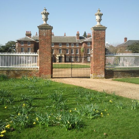 Forecourt Screen, Gatepiers And Gates At Trumpington Hall