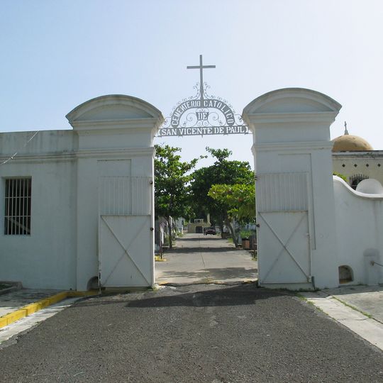 Cementerio católico San Vicente de Paul