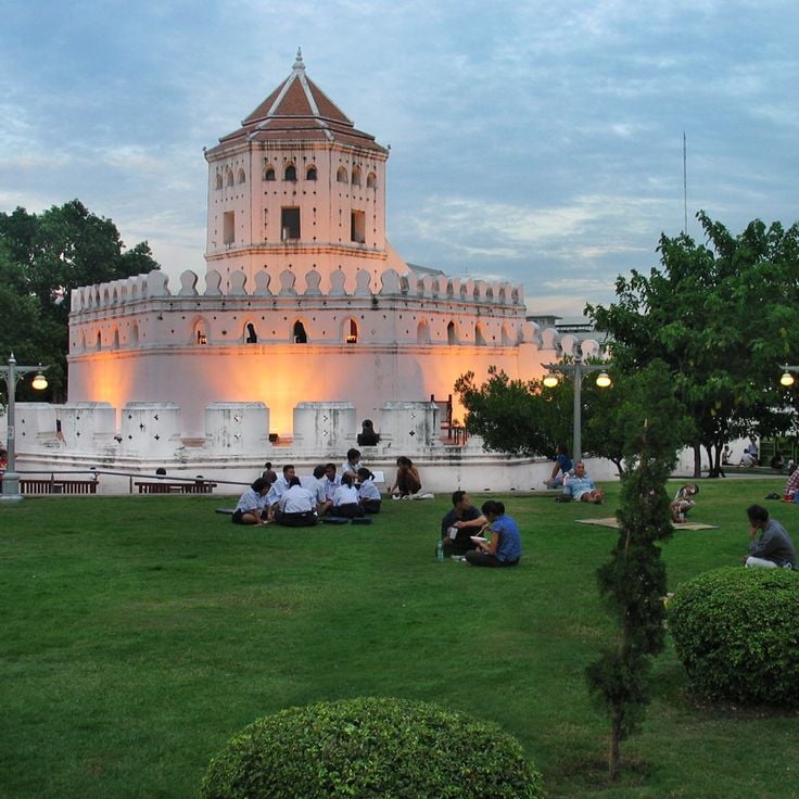 Santichaiprakan Park