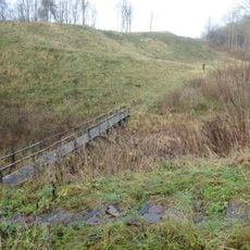 Opstainių I piliakalnis