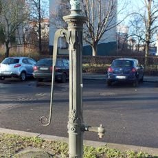Crusiusstraße Village pump