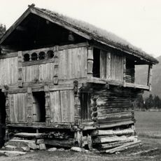 HEGGJESTØYL HEGGSTØYL - VINJE