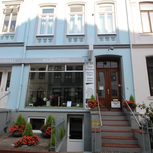 Wohnhaus Adlerstraße 5