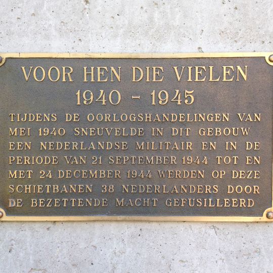 Monument aan de Kralingseweg