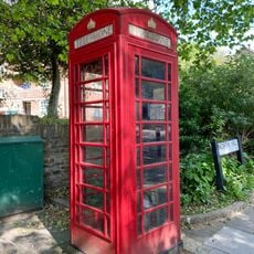 K6 Telephone Kiosk Outside Hillcrest