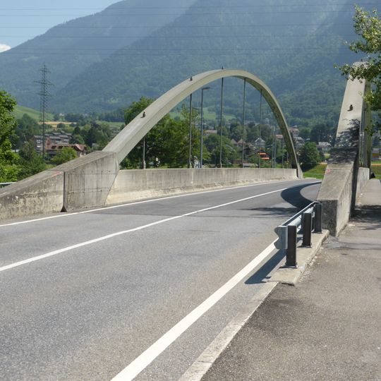 Pont de Lavey