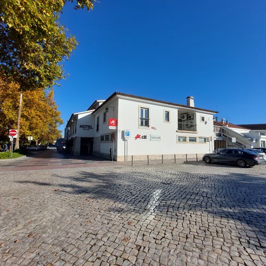 Edifício dos Correios, Telégrafos e Telefones, CTT, da Batalha