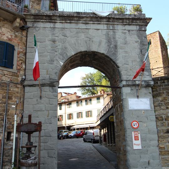 Porta Santi di Cascese