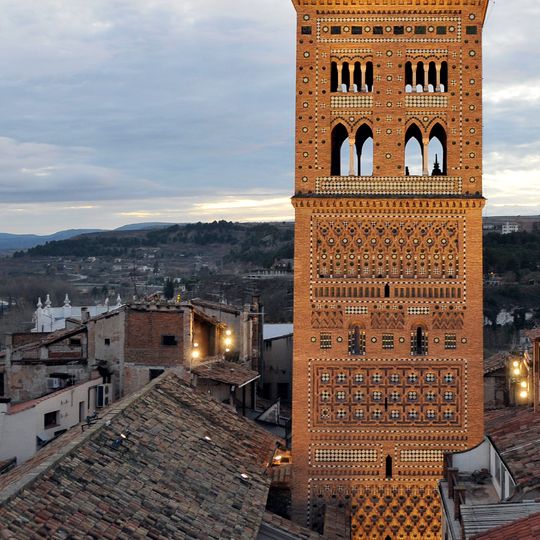 Torre della chiesa di San Salvador