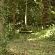 Cross Approximately 75 Metres West Of Paraclete Chapel