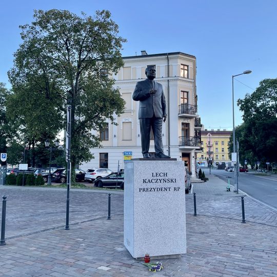 Lech Kaczyński Monument in Tarnów
