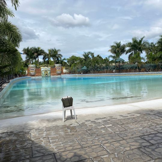 Villa Alfredo's Resort