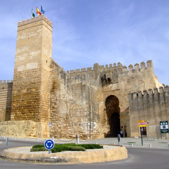 Château  de la porte de l'Alcazar de Séville