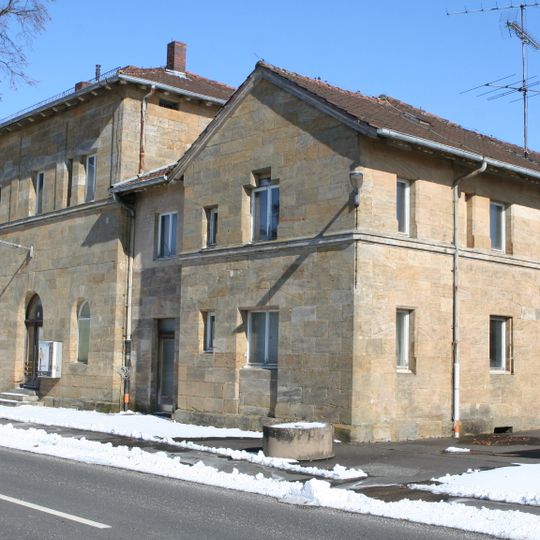 Bahnhofsgebäude