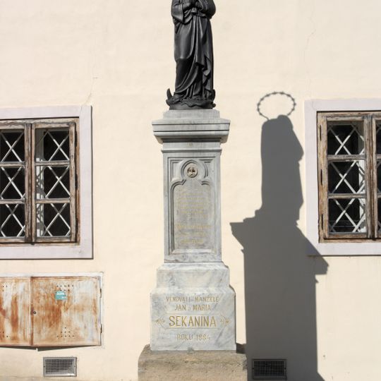 Statue of Virgin Mary
