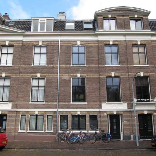 Huis met classicistische kenmerken
