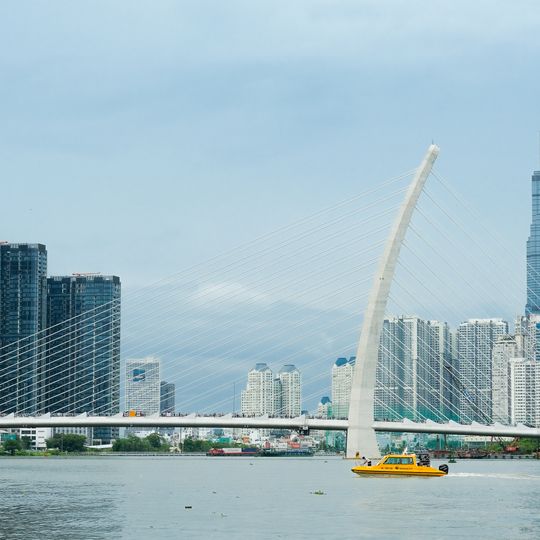 Cầu Thủ Thiêm 2