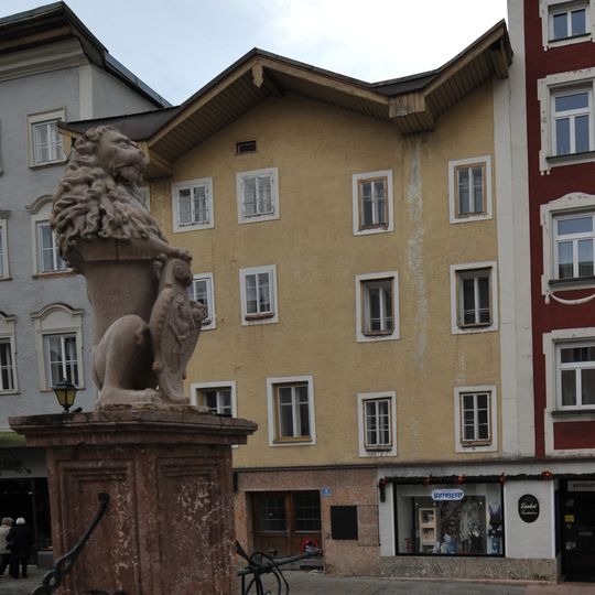 Kornsteinplatz 2, Hallein
