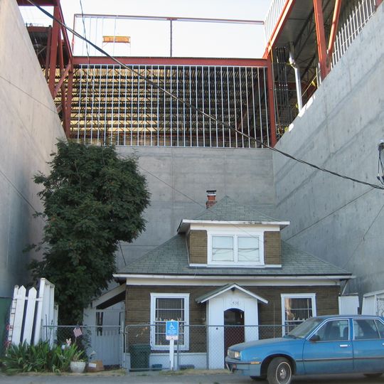 1438 Northwest 46th Street