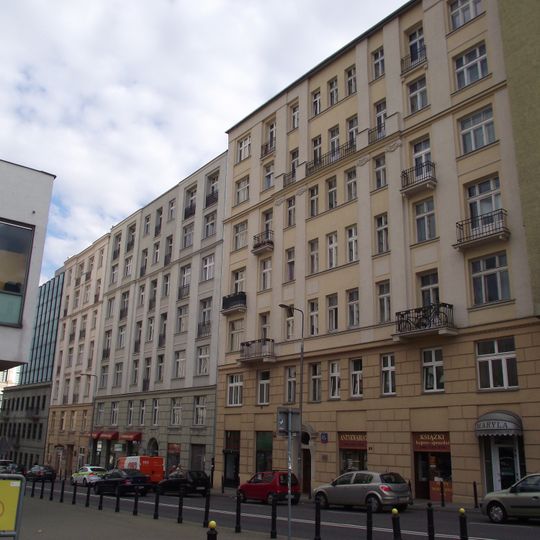 Zespół kamienic przy ulicy Tamka 45