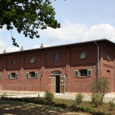 Reitburschenhaus mit angebautem Stall