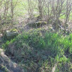 Kříž u rozcestí v Bánově