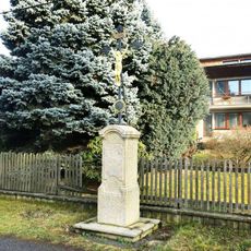 Kříž u domu Salmovská 79 v části Leopoldka