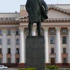 Statue of Lenin in Tyumen