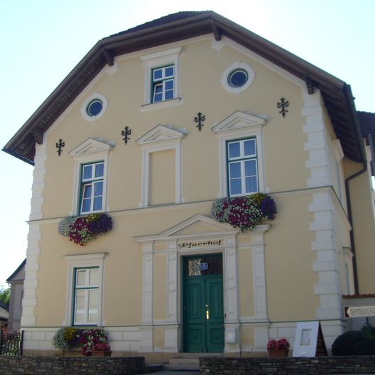 Pfarrhof
