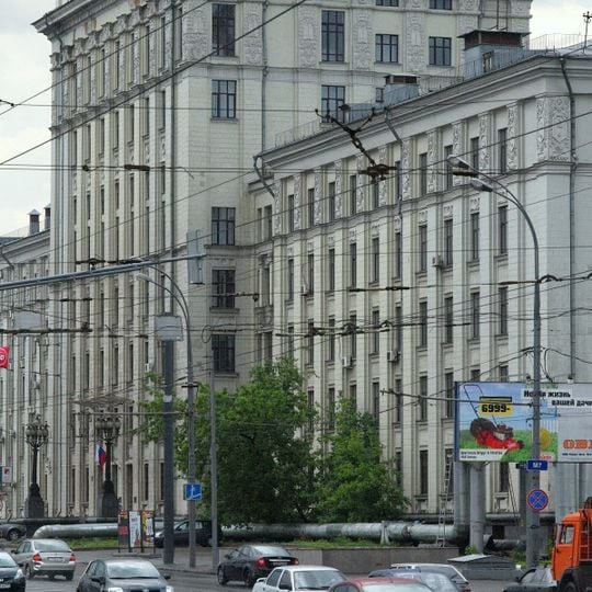 Entuziastov Highway