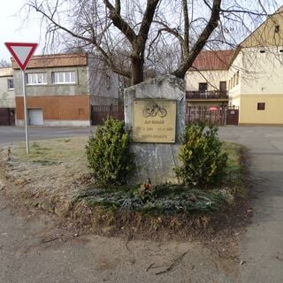 Pomník Jana Horáka na Jakubské návsi v Tachlovicích