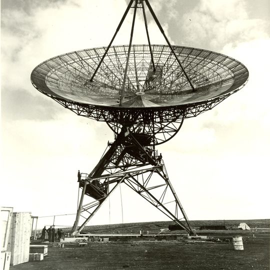 Island Lagoon Tracking Station