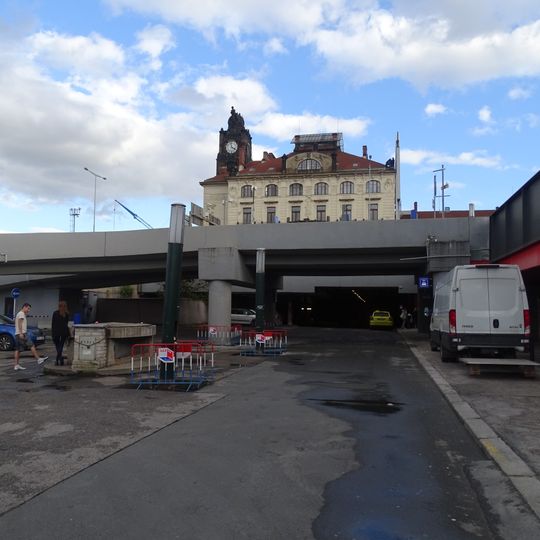 Rampa B parkoviště Hlavní nádraží - severní výjezd se spirálou