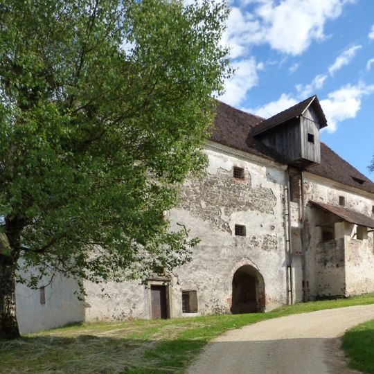 Meierhof of Schloss Kollnitz
