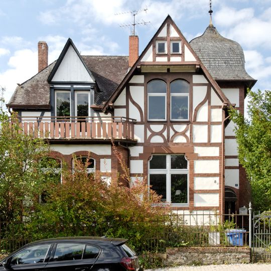 Brühlsbachstraße 8