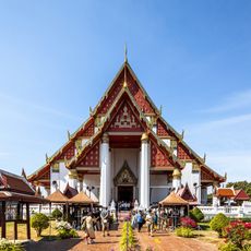 Wihan Phra Mongkhon Bophit