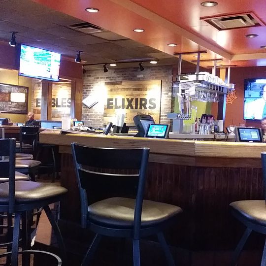 Applebee's Grill + Bar