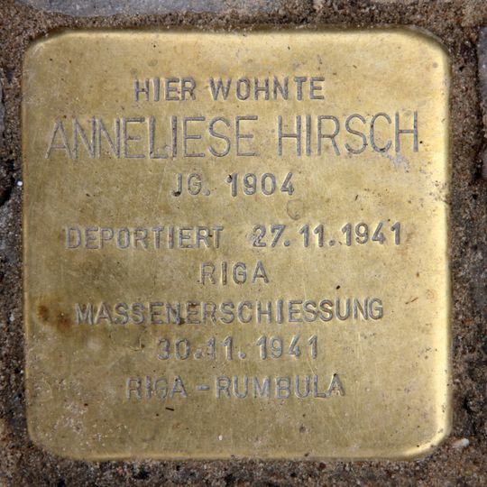 Stolperstein em memória de Anneliese Hirsch